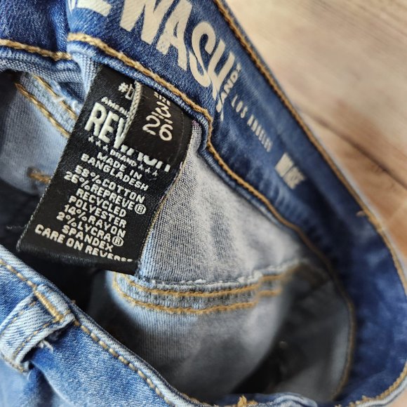 Rewash Women's Jeans Size 3/26 Mid Rise Distressed Medium Wash Jeans - Picture 11 of 11